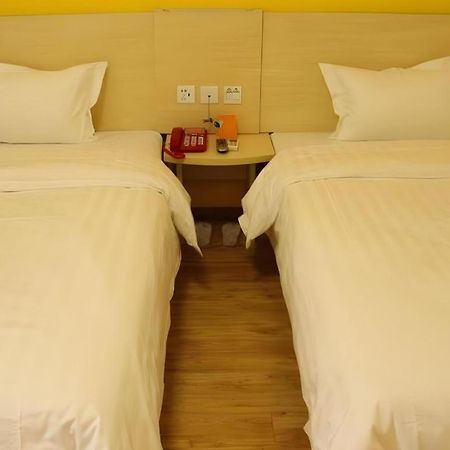 7 Days Inn Chengdu Sichuan University South Railway Station Εξωτερικό φωτογραφία