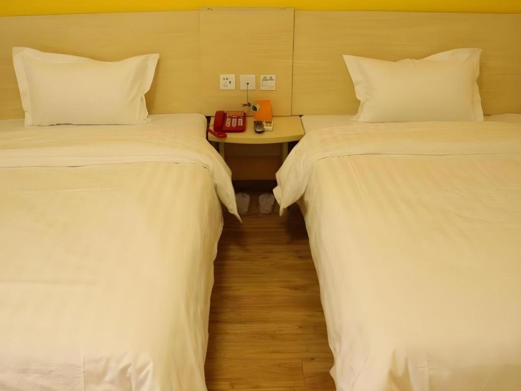 7 Days Inn Chengdu Sichuan University South Railway Station Εξωτερικό φωτογραφία