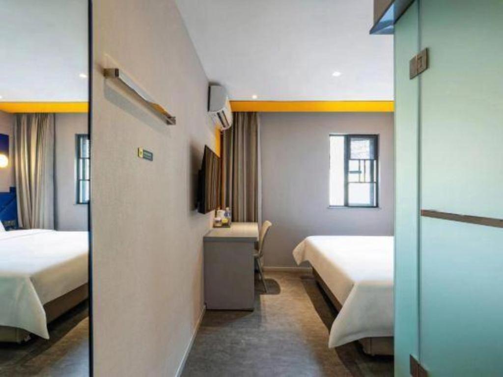 7 Days Inn Chengdu Sichuan University South Railway Station Εξωτερικό φωτογραφία
