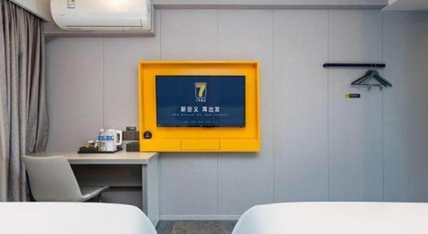 7 Days Inn Chengdu Sichuan University South Railway Station Εξωτερικό φωτογραφία